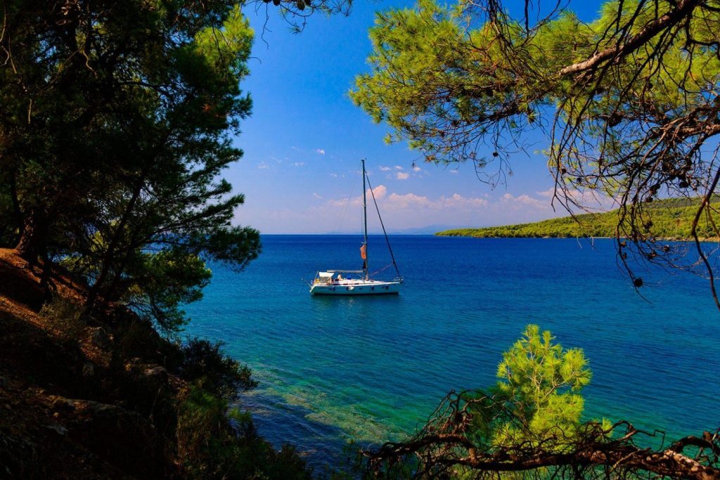 An-Unforgettable-Day-Sailing-Cruise-15-1